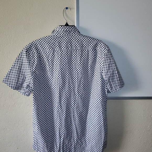 NWT Men's Small Michael Kors Button Down Shirt MSR - Picture 2 of 4